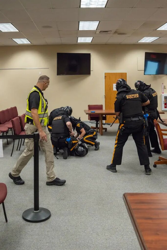 evesham-township-police-conduct-active-shooter-training-at-municipal-office