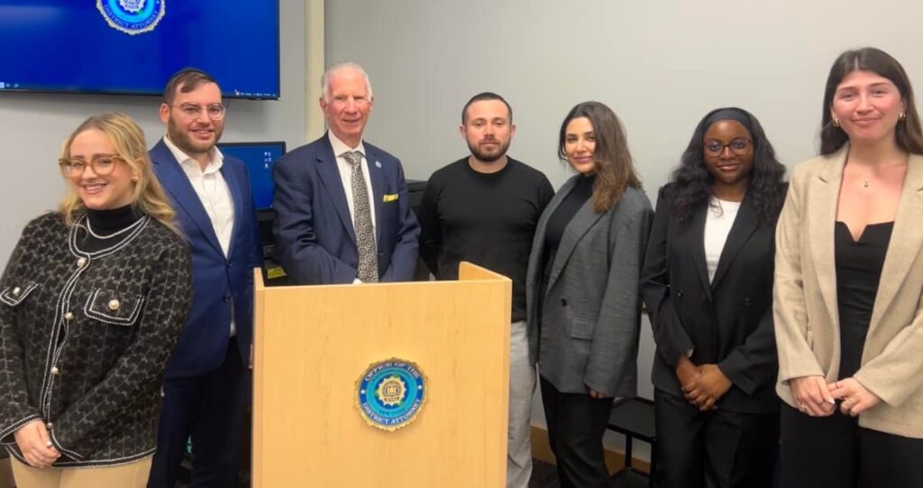 rockland-da-meets-with-columbia-law-students